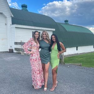 Worn once. Dry cleaned. Gorgeous.